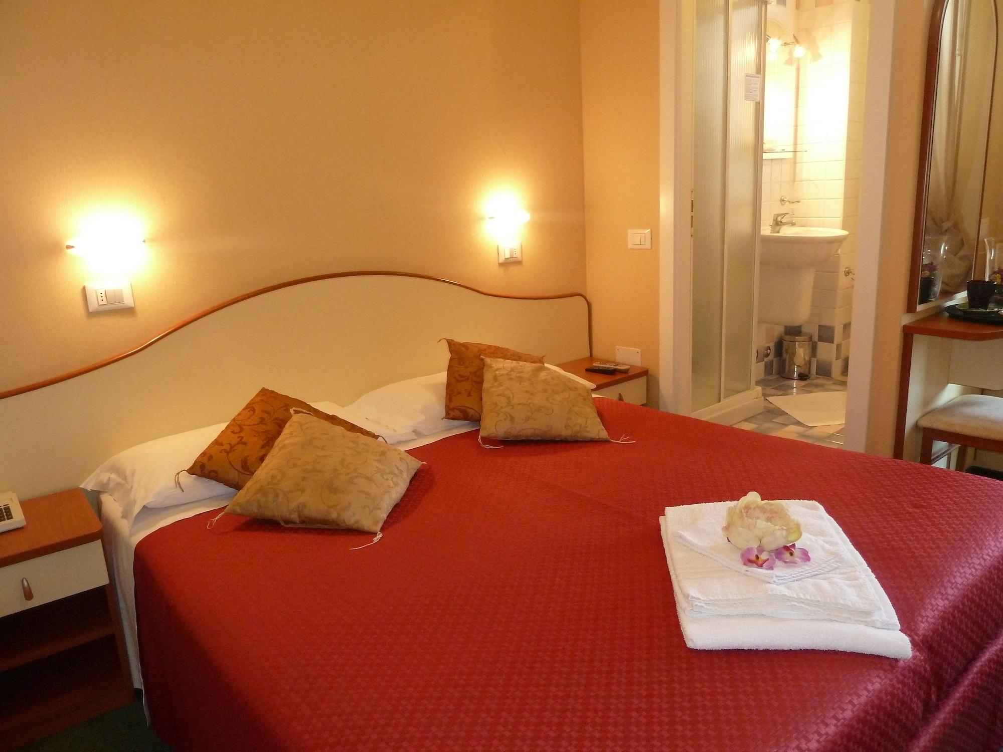 Hotel Crosal Rimini Luaran gambar