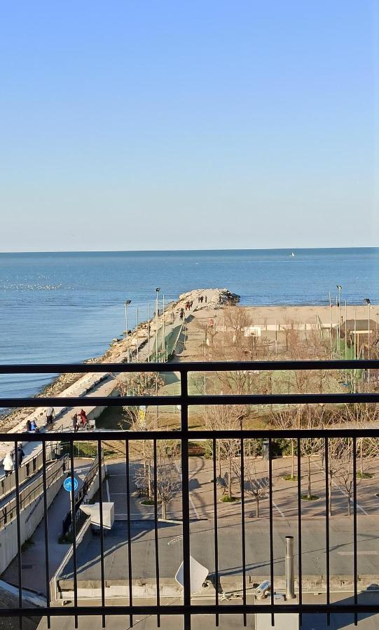 Hotel Crosal Rimini Luaran gambar