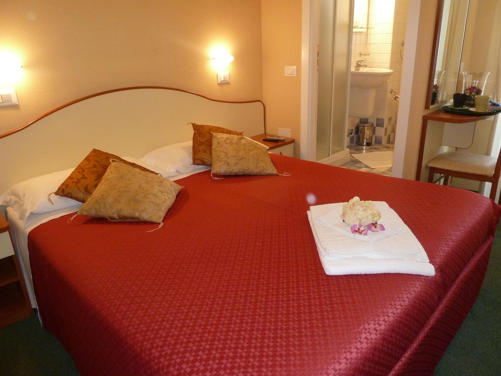 Hotel Crosal Rimini Luaran gambar