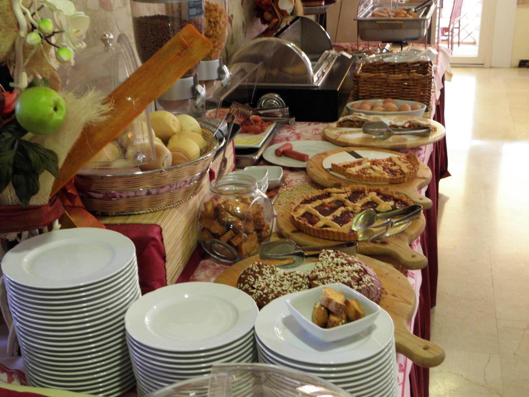 Hotel Crosal Rimini Luaran gambar